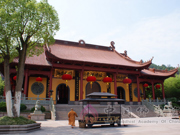 绍兴市炉峰禅寺在我院设立奖教奖学金